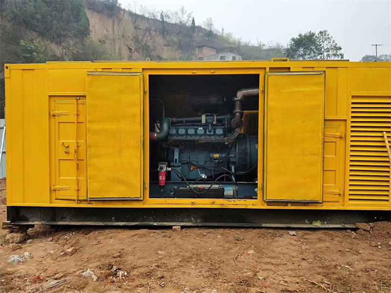 开鲁发电机租赁冷却液的沸点降低到多少时需要更换