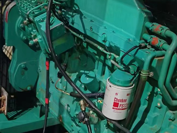 开鲁如何确定新的发电机组控制系统是否与原系统兼容？