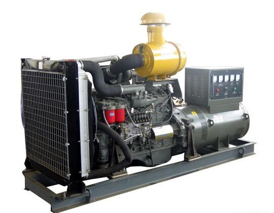 开鲁汽油发电机组冬季保养时，燃油系统需要注意什么？